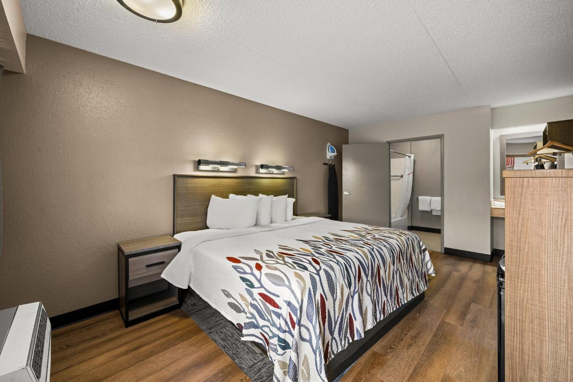 Red Roof Inn Detroit - Royal Oak/Madison Heights Kültér fotó
