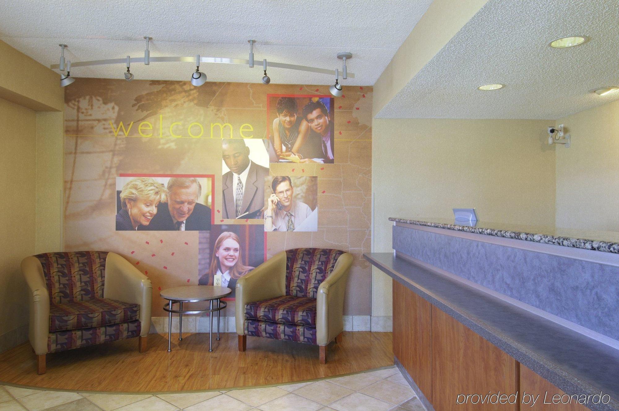 Red Roof Inn Detroit - Royal Oak/Madison Heights Beltér fotó